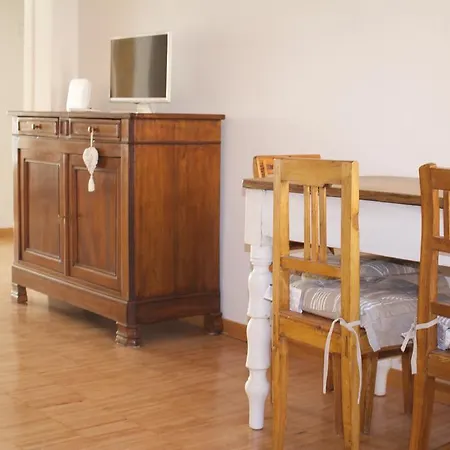 Appartamento Lucia Di Casa Dipinta
