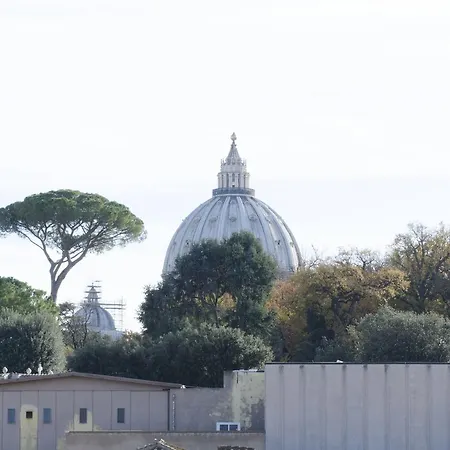 Lucia Di Casa Dipinta Appartamento Roma